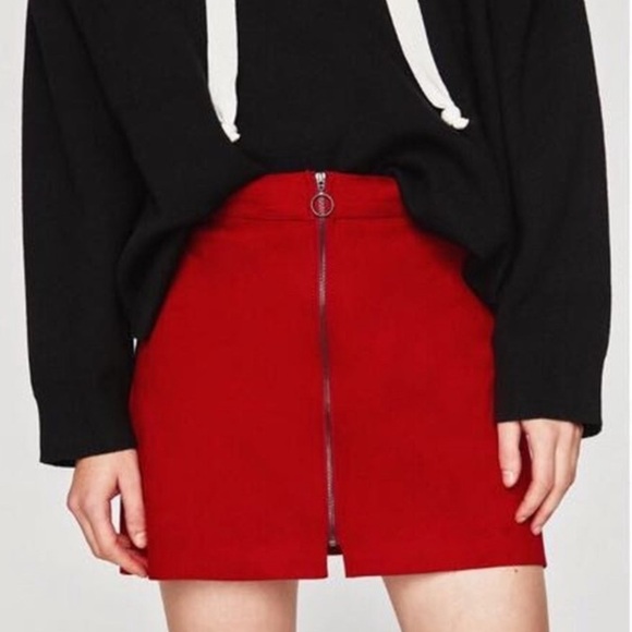 Zara BurntRed Zippered Women's Skirt - Picture 2 of 5